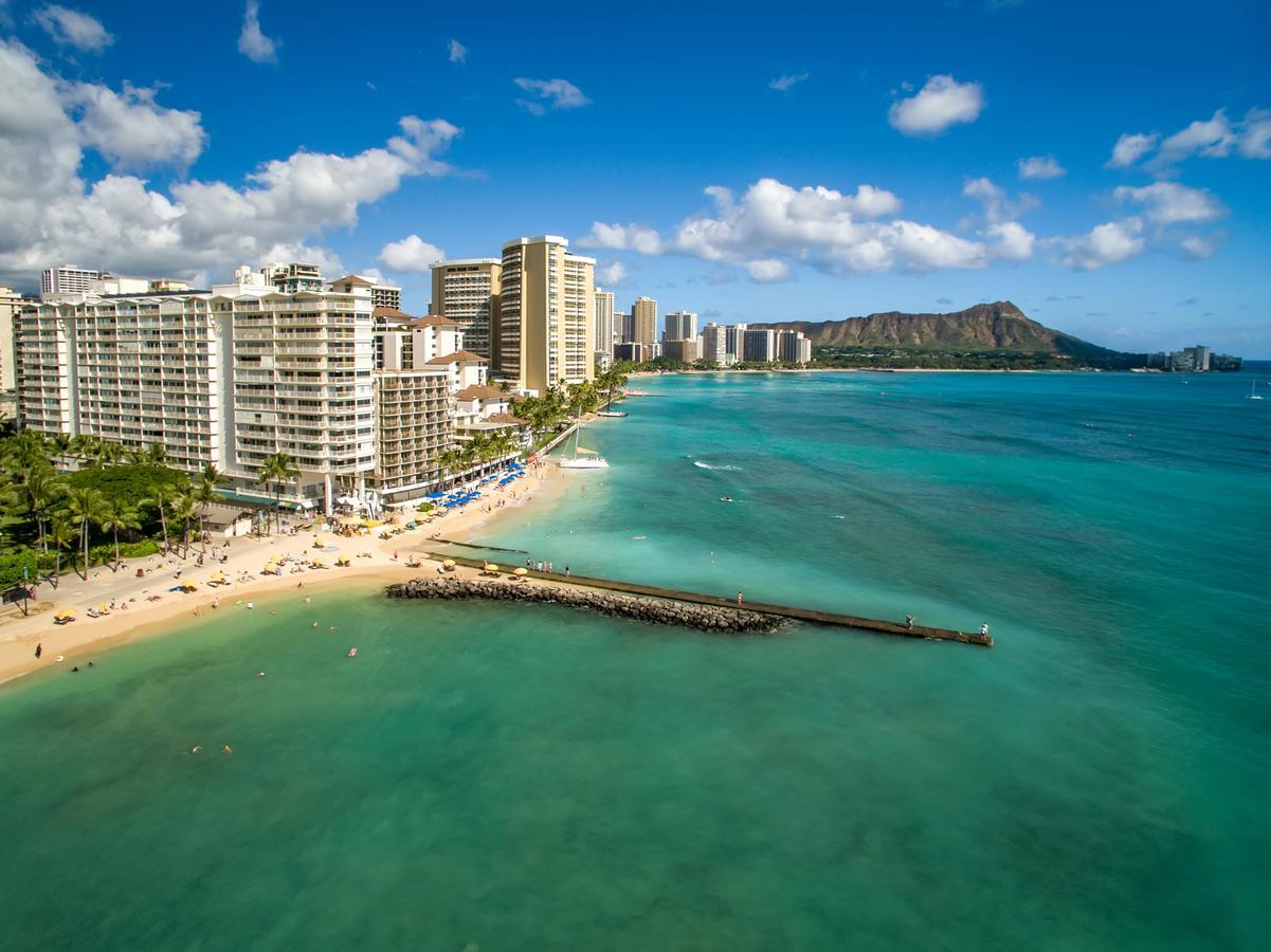 Waikiki Shore Beachfront Honolulu Bagian luar foto
